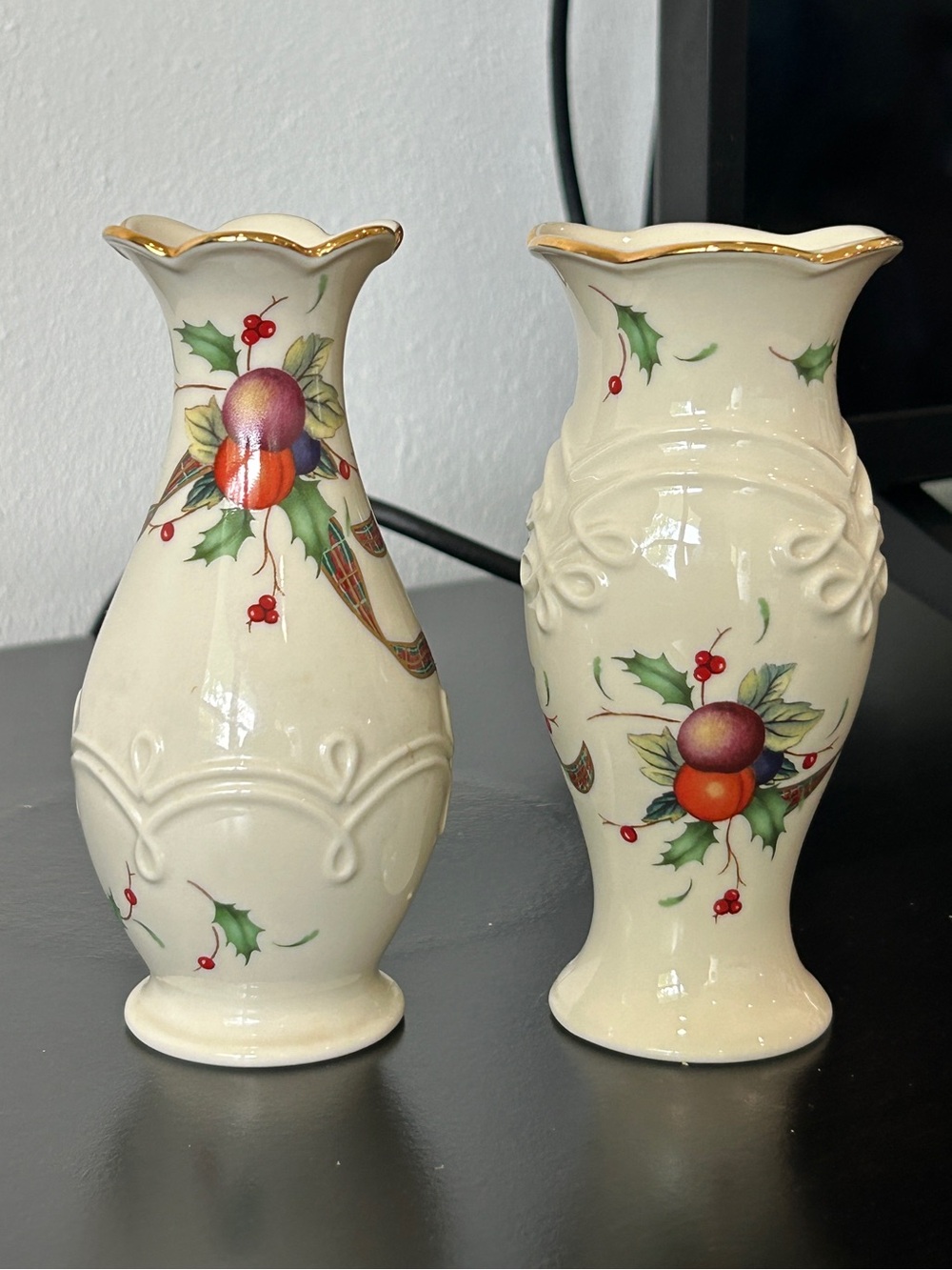 LENOX Holiday Tartan Bud Vases (Bundle of 2) 5 in. Tall
